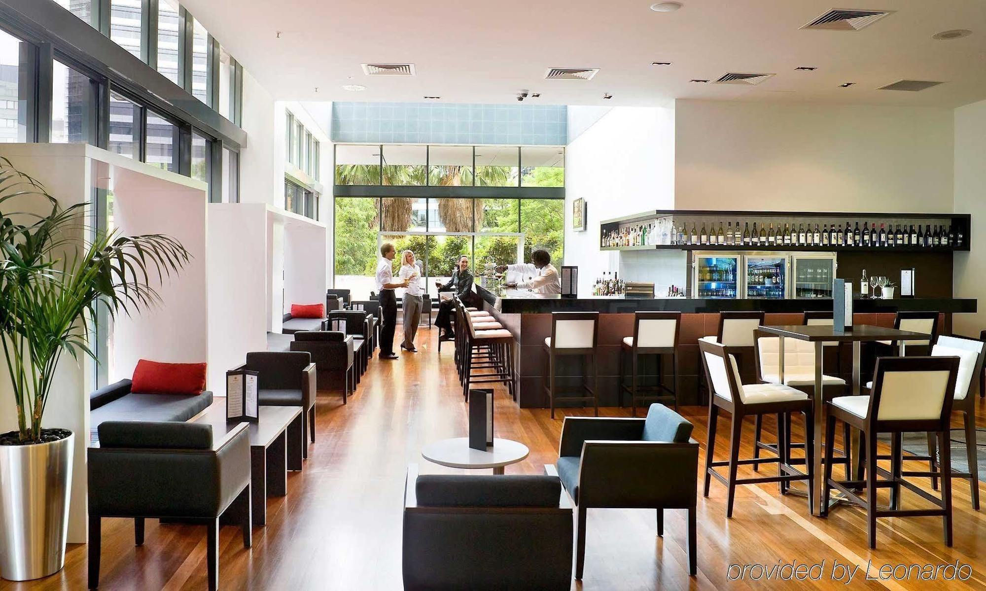 Amora Hotel Brisbane Dış mekan fotoğraf The lounge at Perth International Airport